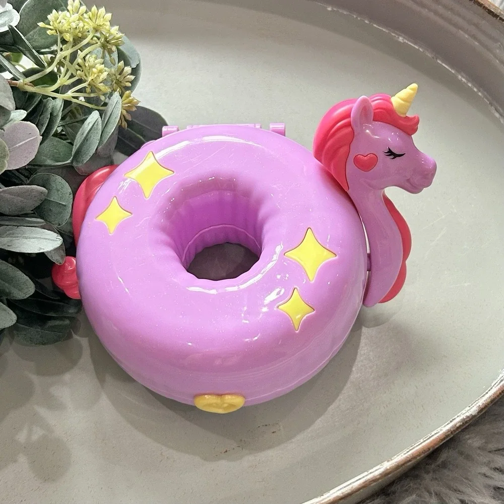 Polly Pocket Sparkle Cove Adventure‎ Unicorn Floatie Compact with 2 Chairs